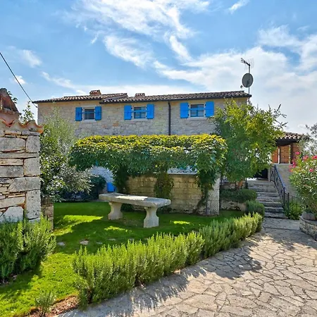 Simone With Private Pool וילה *