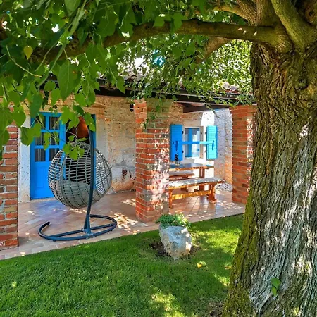 Simone With Private Pool 别墅 *