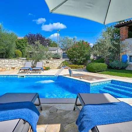 Simone With Private Pool *