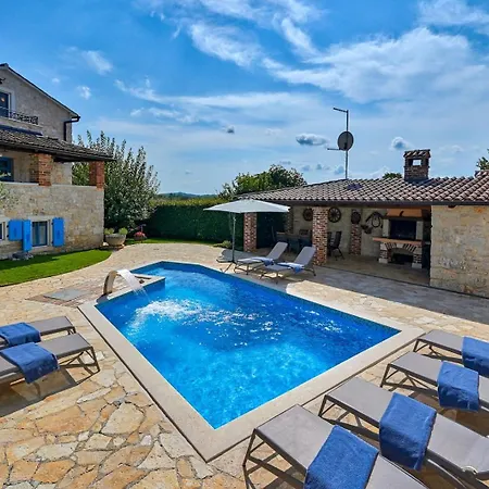 Simone With Private Pool *